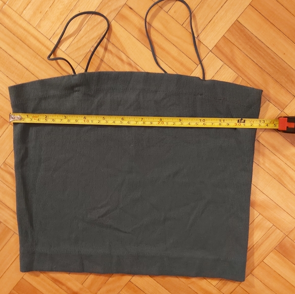 AE Ribbed Cropped Tank - Picture 6 of 6